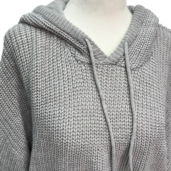 𝅺streetwear Society🖤Cropped Grey Knit Sweater Hood Size S - Picture 2 of 10